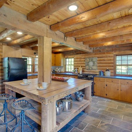 Cozy Log Cabin Getaway With Fire Pit And 3 Acres! Ruckersville Zewnętrze zdjęcie