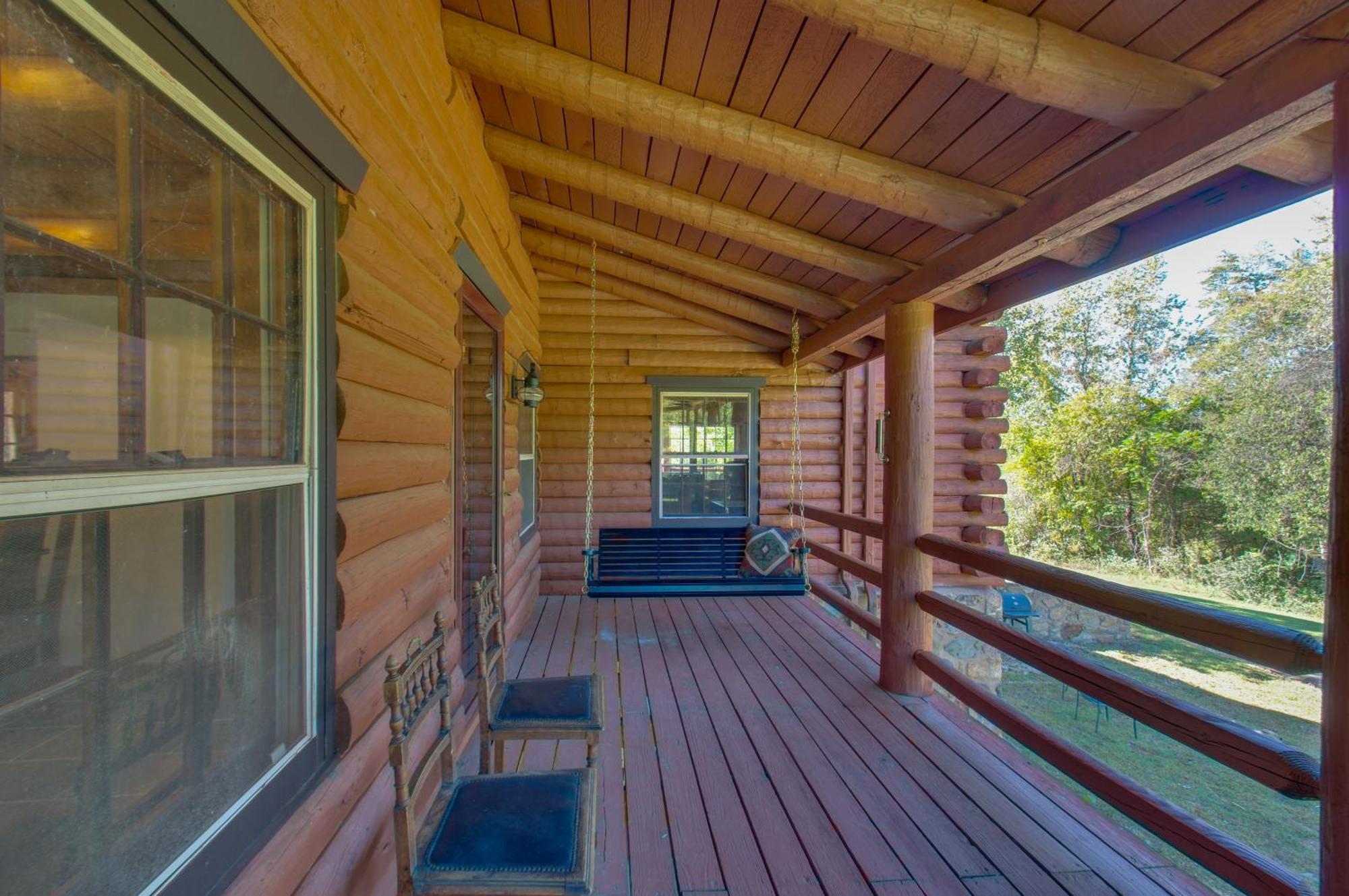 Cozy Log Cabin Getaway With Fire Pit And 3 Acres! Ruckersville Zewnętrze zdjęcie