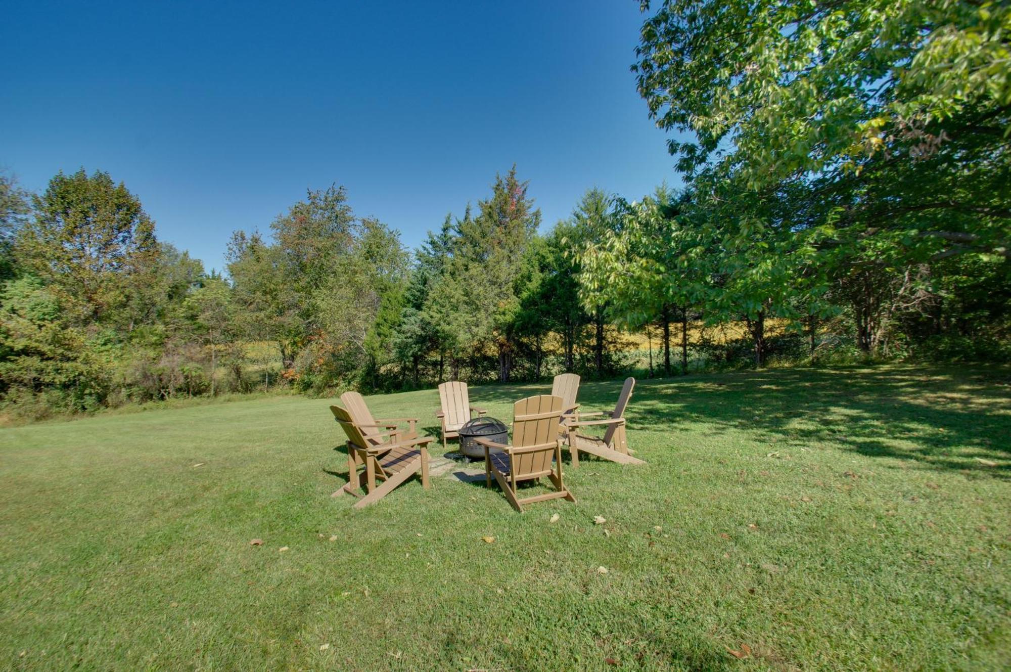 Cozy Log Cabin Getaway With Fire Pit And 3 Acres! Ruckersville Zewnętrze zdjęcie